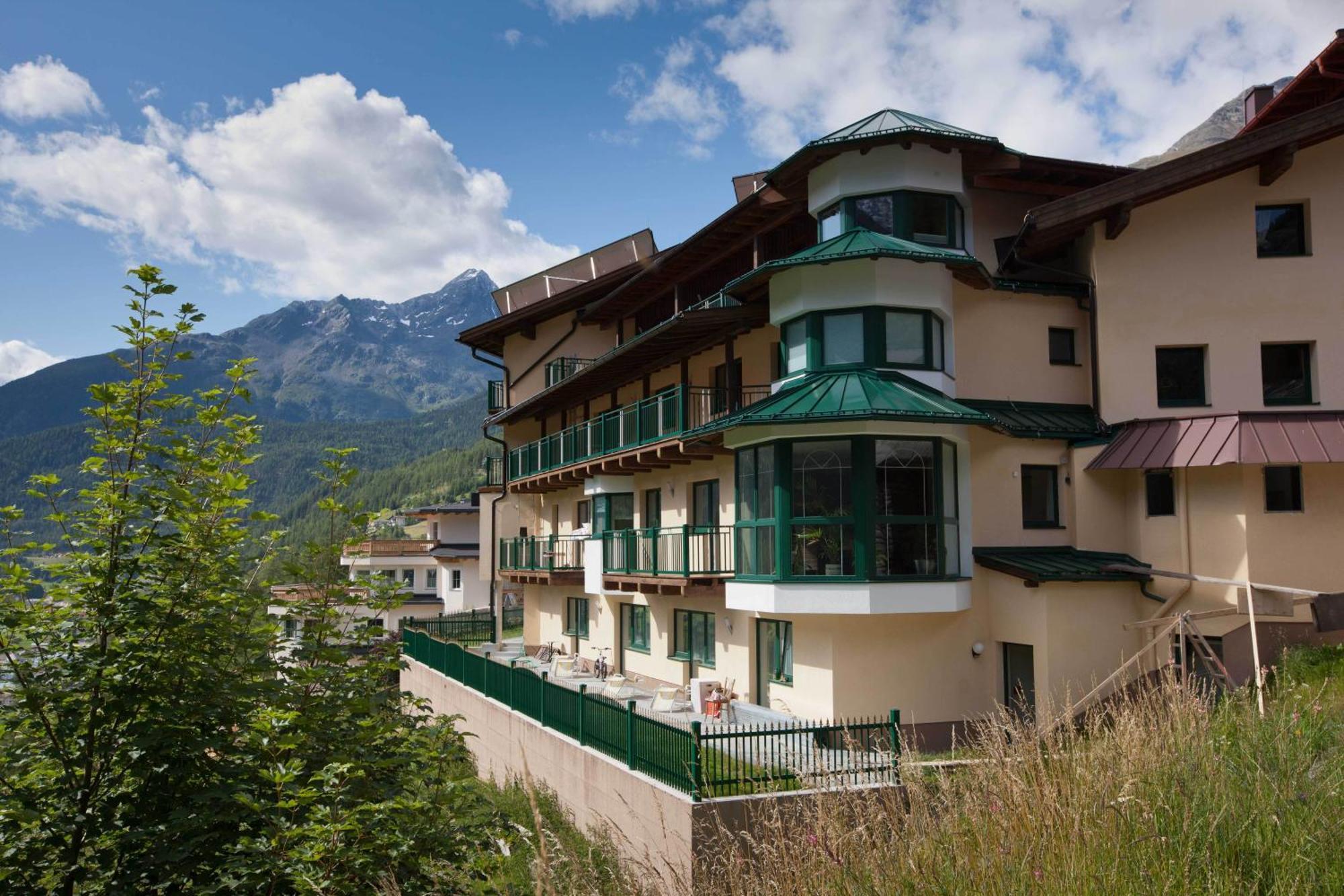 Alp Resort Tiroler Adler Solden Exterior photo
